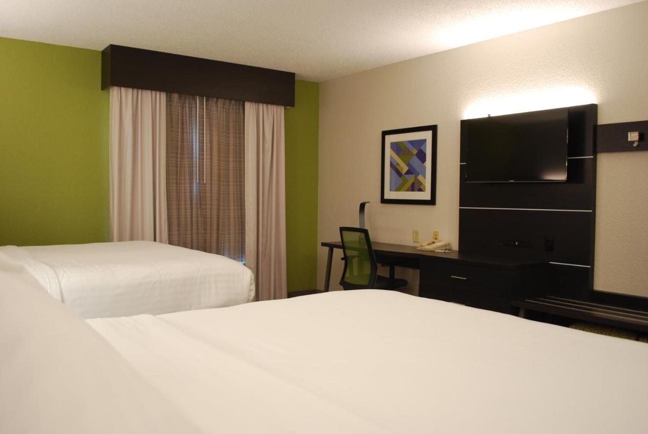 Express & Kingsport-meadowview I-26 By Ihg Hotel