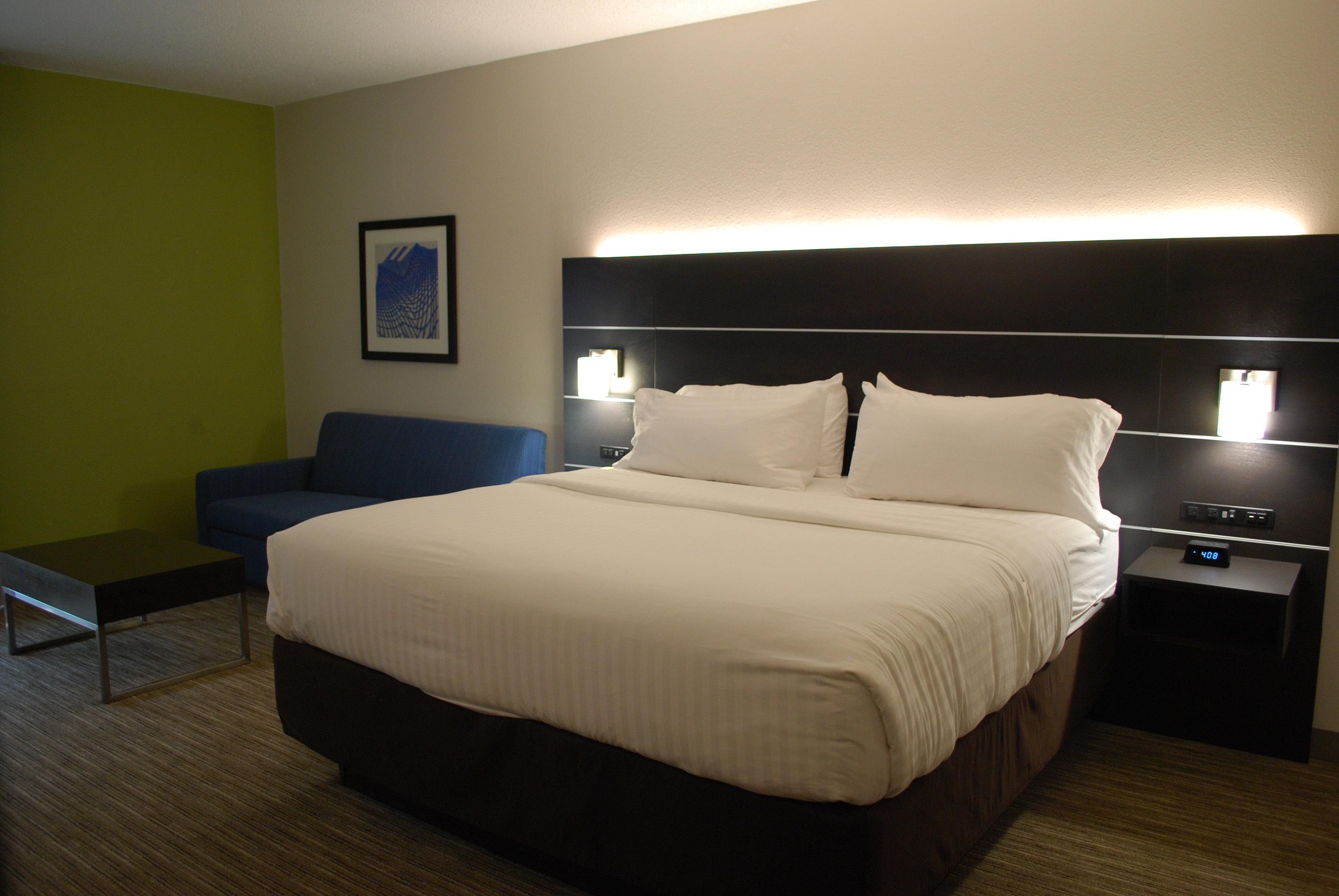 Hotel Express & Kingsport-meadowview I-26 By Ihg 3*