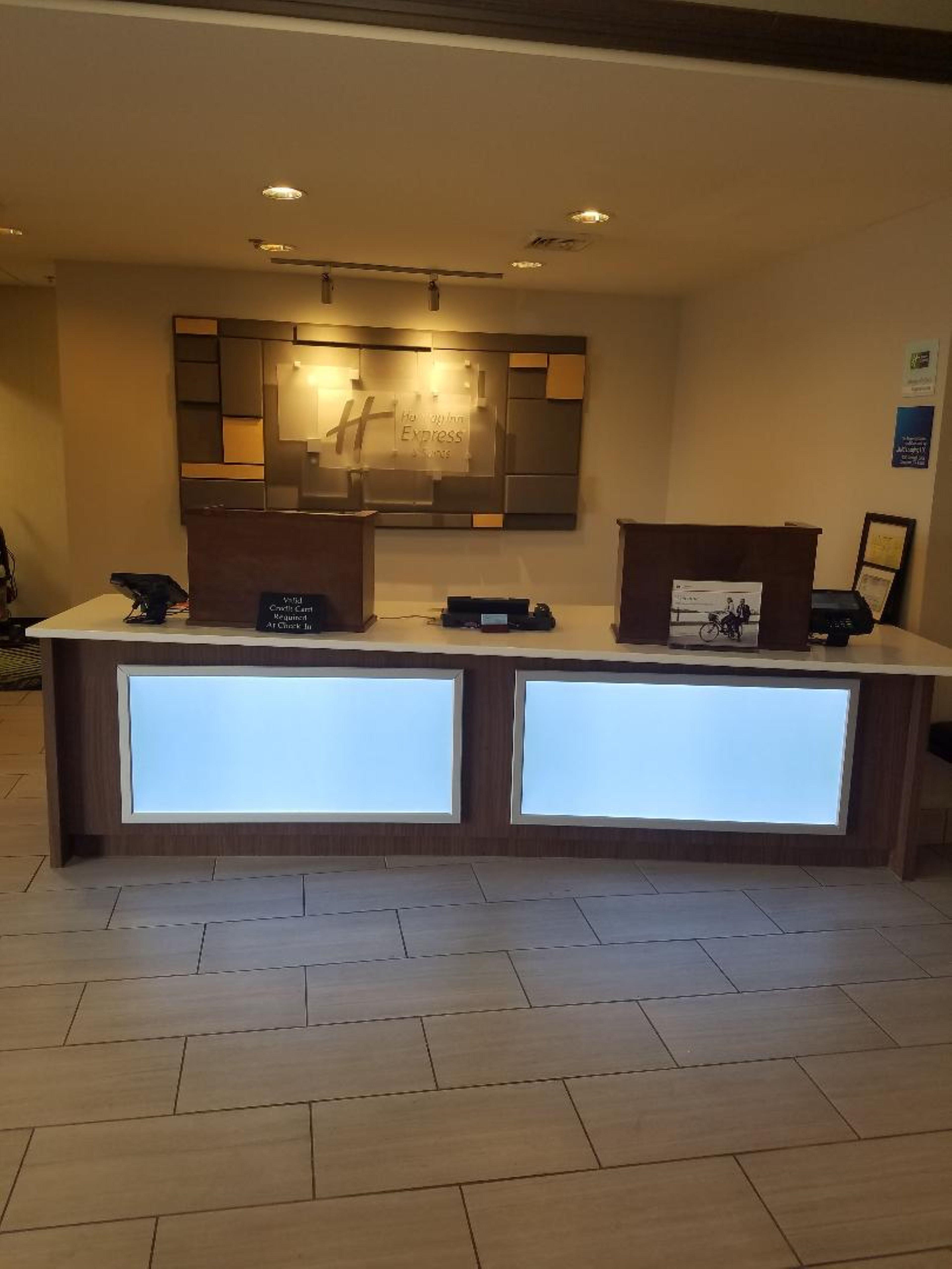 Express & Kingsport-meadowview I-26 By Ihg Hotel 3*