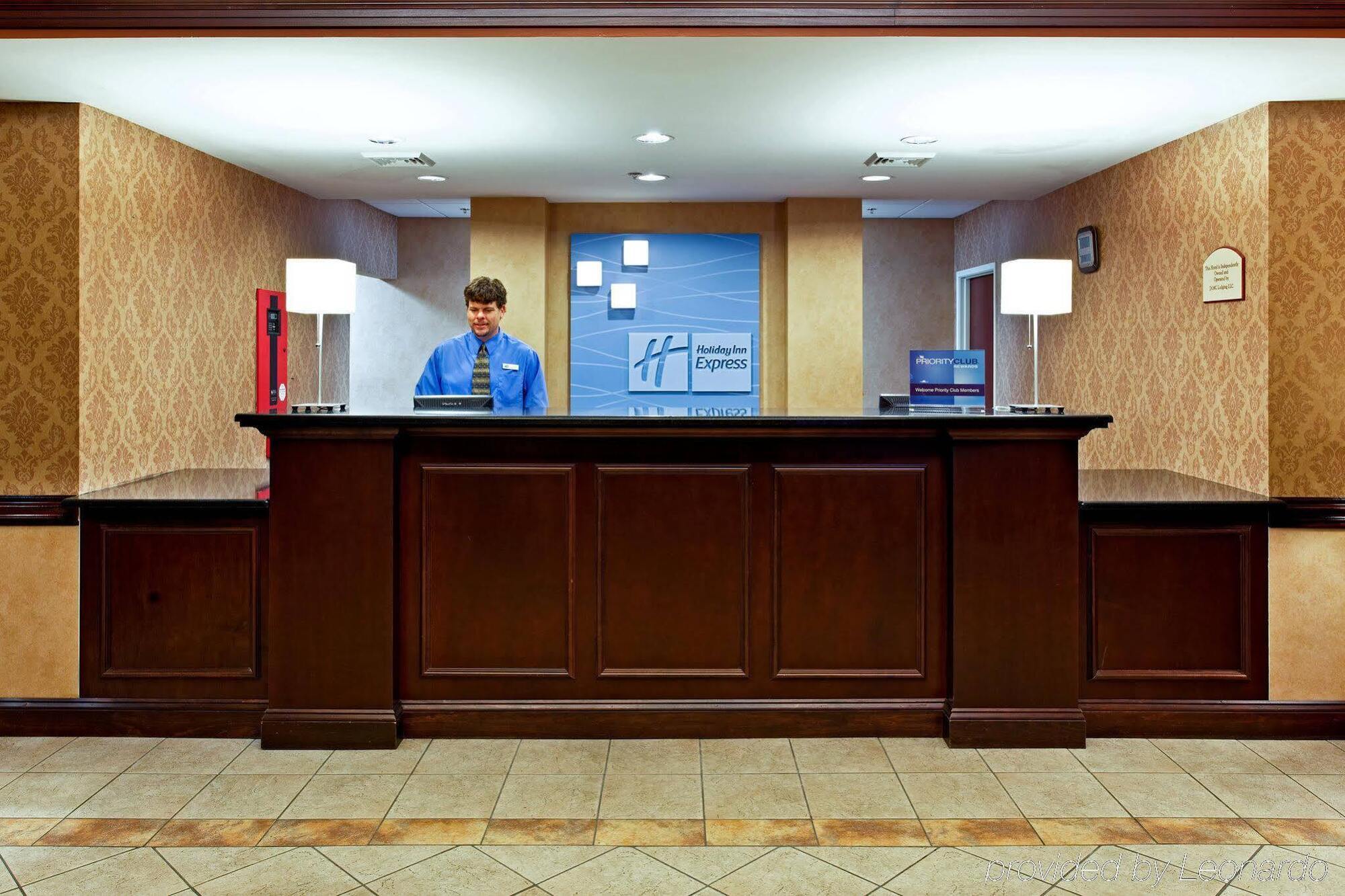 Hotel Express & Kingsport-meadowview I-26 By Ihg 3*