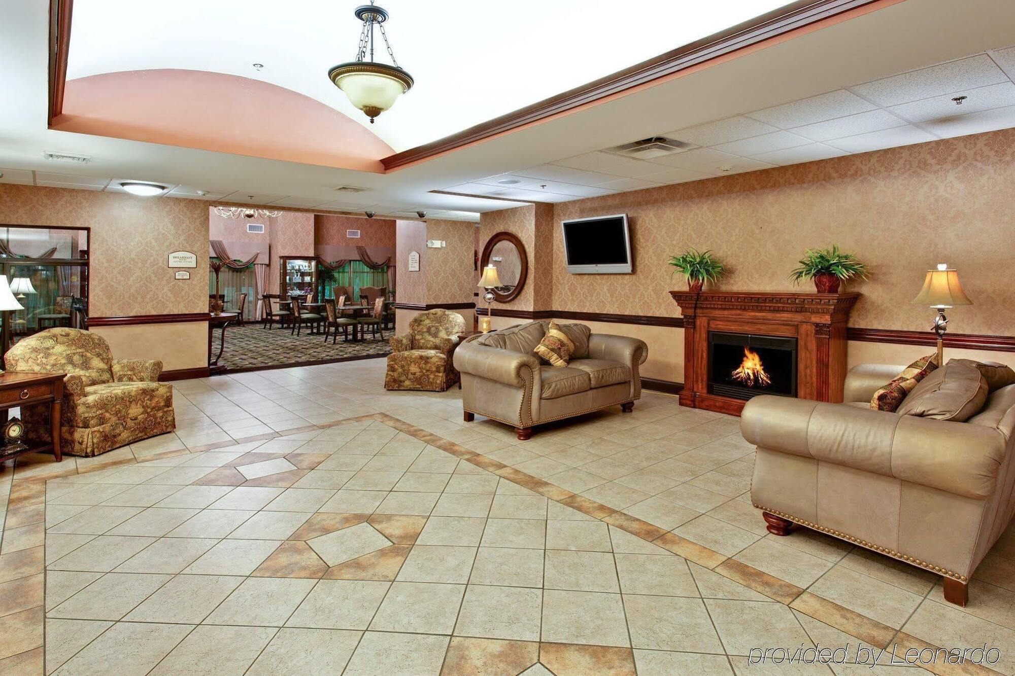 Hotel Express & Kingsport-meadowview I-26 By Ihg